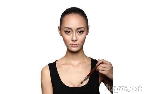 如何打造完美脸型-中国化妆品招商网资讯